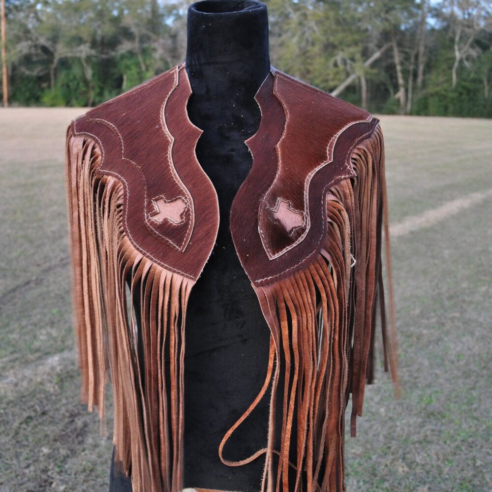 🤎 Handcrafted Leather Fringe – Longhorn shawl